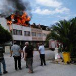 Denizli'de ev yangını