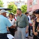 Milletvekili adayı Mestan &Ouml;zcan, pazar esnafını ziyaret etti