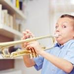 Çocuklar hangi yaşlarda müzik aleti çalabilir?