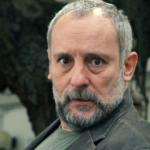 Ege Aydan ailesiyle görüntülendi 