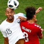 Fransa ve Danimarka ıslıklar eşliğinde turladı!