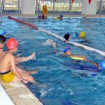 MŞÜ'de açılan yüzme kursuna ilgi