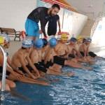Dezavantajlı çocuklar güvenle yüzme öğreniyor