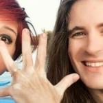 Aydilge evlilik sonrası ilk konserini verdi