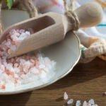 Renkli banyo tuzu nasıl yapılır?