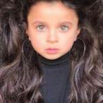 5 yaşındaki Mia saçlarıyla sosyal medyayı salladı