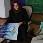 Latin Amerikalılara ebru sanatını öğreten Türk kadın 