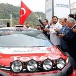 Bakan Kasapoğlu, Türkiye Rallisi'ne start verdi