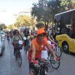 Afyonkarahisar'da "Süslü Kadınlar Bisiklet Turu" etkinliği