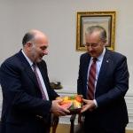 Büyükelçi Mavroidis’ten Vali Özdemir’e ziyaret