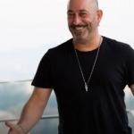 Cem Yılmaz servetine servet katıyor!