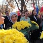 Emine Erdoğan'a çiçekli karşılama
