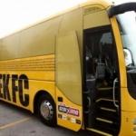 Yunan ekibinin otobüsünde Türkiye'den yazılar