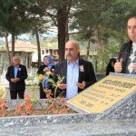Eski Büyükşehir Belediye Başkanı Önder kabri başında anıldı