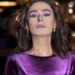 Yıldız Tilbe sahnede korkuttu