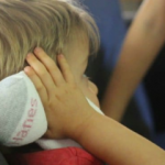 Kulak ağrısı neden olur? Çocuklarda kulak ağrısı nasıl geçer?
