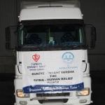 Mersinden Suriye'ye insani yardım