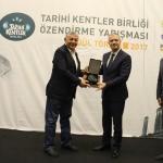 Uzunk&ouml;pr&uuml; Belediyesi'ne iki &ouml;d&uuml;l birden