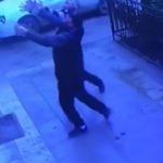 5. kattan d&uuml;şen kızı havada yakaladılar