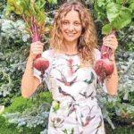 Eren Bakıcı köy hayatı yaşamaya başladı