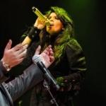 Ünlü şarkıcı Yasmin Levy Kubat'la buluştu!