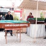 İzmir'de öldürülen çift toprağa verildi