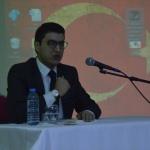 "Türkiye'nin Gençlik Politikaları" konferansı verildi
