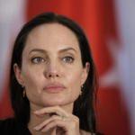 Angelina Jolie'den siyasete yeşil ışık