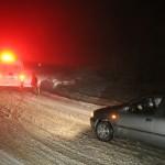 Manisa'da kar nedeniyle yolda mahsur kalanlar kurtarıldı