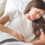 Adet öncesi sendrom nedir? Adet sancısı nasıl geçer? Adet sancısına iyi gelen besinler...