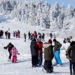Uludağ'da kar kalınlığı 1 metreyi ge&ccedil;ti