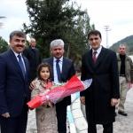 Hatay Valisi Doğan'dan Bayırbucak Türkmenlerine ziyaret