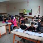 Suriyeli Kürt öğrencilerin "terörsüz vatan" özlemi