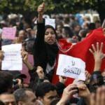 Tunus devrimi hedeflerinin ancak yarısında!