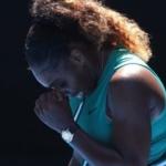 Serena Williams 5-1'den set verip elendi!