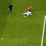 Dev maçta tartışmalı anlar! 'Diagne atılmalıydı'