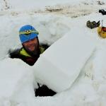 Zorlu kış şartlarında dağcılık eğitimi
