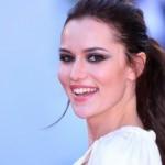 Fahriye Evcen dünyanın en güzel 30 kadını arasında gösterildi