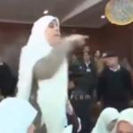 Genç kadın, Sisi'nin kuklası hakimi rezil etti