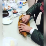 Kaya &Ccedil;ilingiroğlu'nun yemek yerken ki hali olay oldu