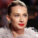 Tuba &Uuml;nsal'dan iki yeni proje m&uuml;jdesi!