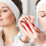 Kremle makyaj silinir mi? Kolay makyaj temizleme y&ouml;ntemleri