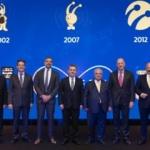 Turkcell 25. yaşını emeği geçen yöneticileriyle kutladı