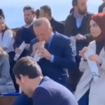 Erdoğan yayından sonra gençlerle dürüm yemiş!