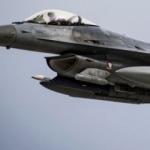 Irak ABD'den altı F-16 savaş uçağı aldı