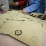 İstanbul'da 7 il&ccedil;ede oy sayımı yeniden başladı