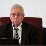 Cezayir'in geçici Cumhurbaşkanı söz verdi! 90 gün içinde olacak