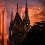 Notre Dame Katedrali yandı, kitabın satışı patladı