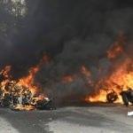 Paris yanıyor! Her yeri ateşe verdiler! İhtilal sesleri