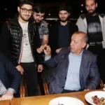 Cumhurbaşkanı Erdoğan, kafede vatandaşlarla sohbet etti 
